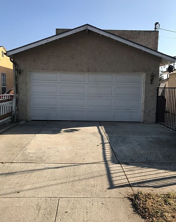 2nd image of 19402 Norwalk Blvd