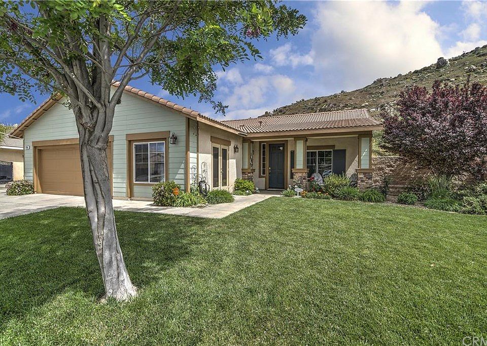 1st image of 1284 Riverstone Ct