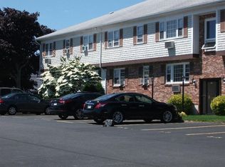 10 South St APT 1, Dennis Port, MA 02639