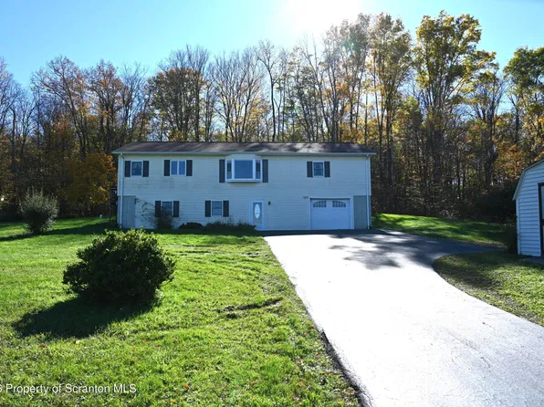 269 Bendix Rd, Montrose, PA 18801