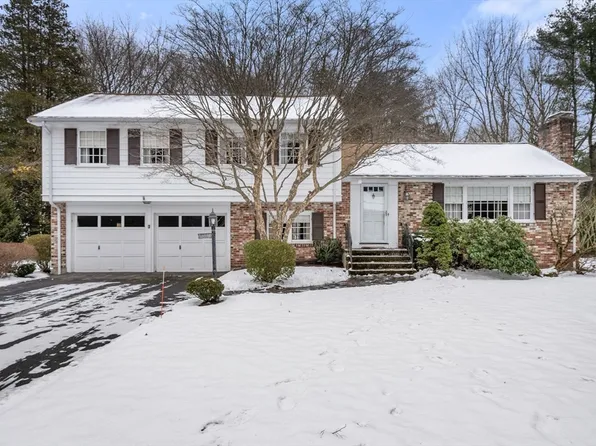 70 Sherburn Cir, Weston, MA 02493