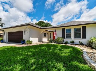 2177 Chaparral Way, Dunedin, FL 34698