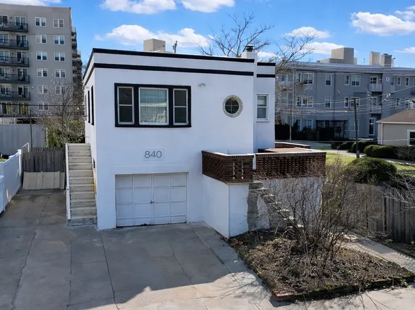 840 E Broadway, Long Beach, NY