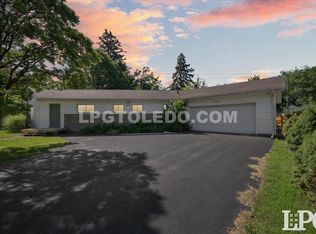 2203 Glendale Ave, Toledo, OH 43614