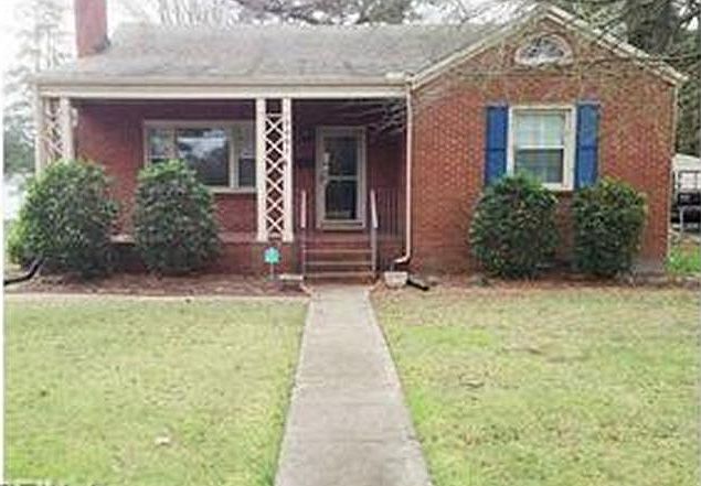 1st image of 2401 Greenwood Drive