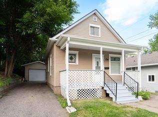 1333 Pacific St, Saint Paul, MN 55106