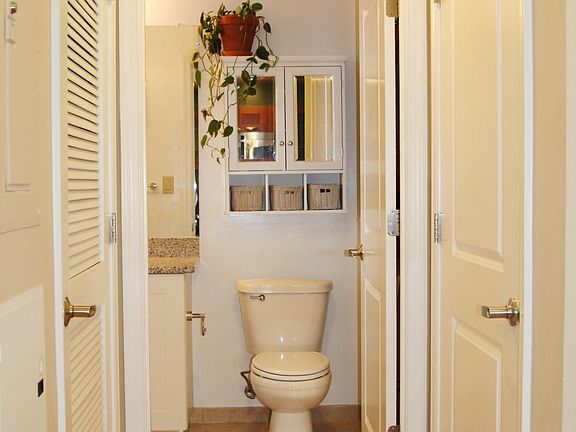 Hallway, Laundry, utility room