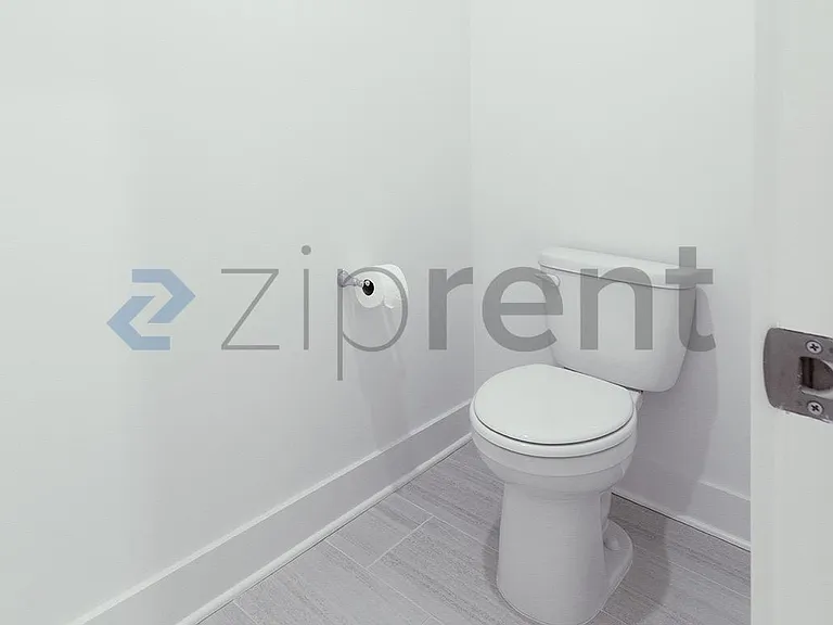 Primary Bathroom 4