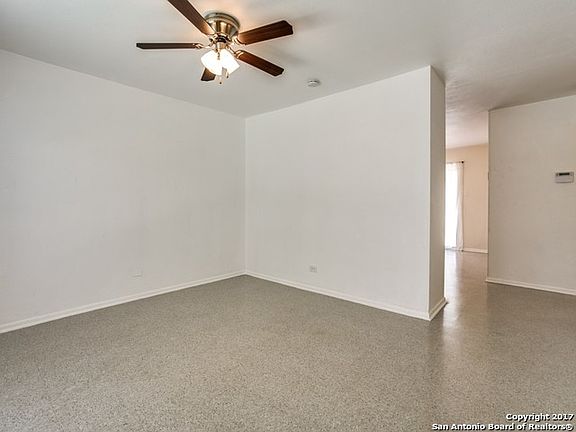 5th image of 3806 Warpath St