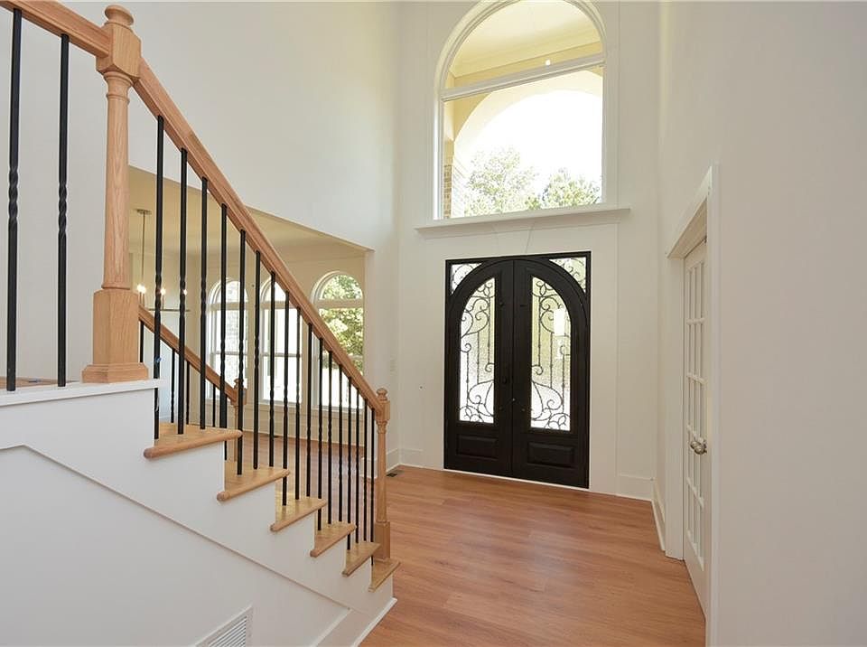 1st image of 4607 Mossey Dr
