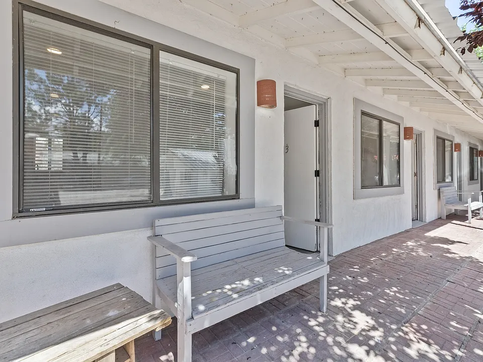 620 Sudderth Dr #3