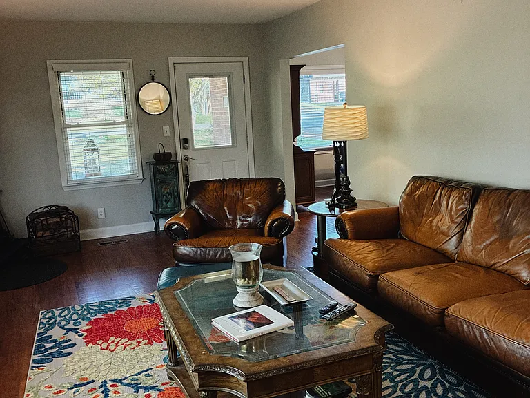 6946 Hickory View Ln — Photo 18