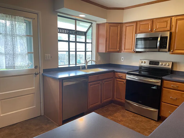 2519 Cranford Rd — Photo 7