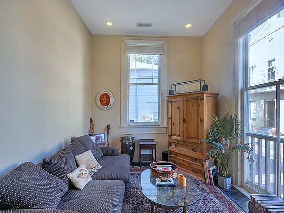 3rd image of 1110 Erato St APT 2