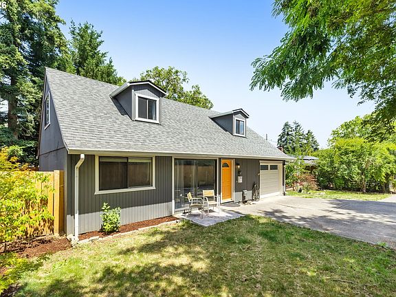 3rd image of 5529 SE 68th Ave