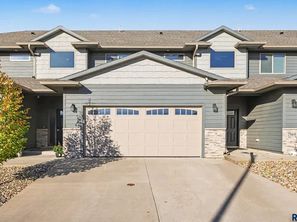 7571 Grand Arbor Pl, Sioux Falls, SD 57108