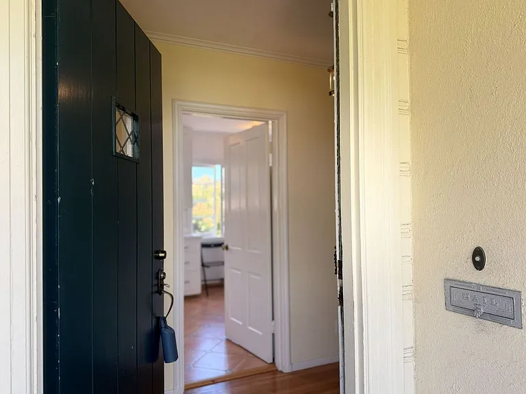 1759 Spruce St — Photo 10