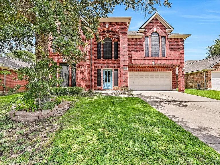 2714 Safe Harbour Cir — Photo 1