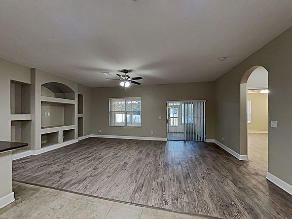 5th image of 10621 Shady Preserve Dr