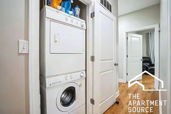 3935 S Wells St #1 — Photo 17