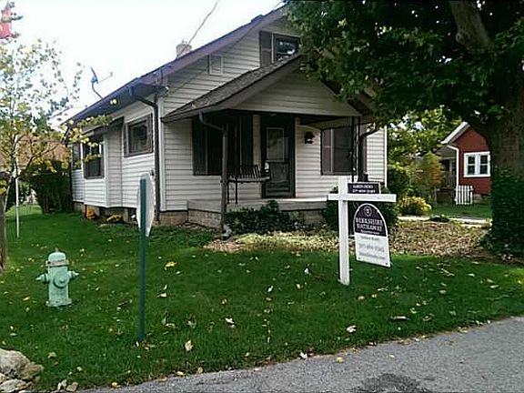 2nd image of 133 N Munsie St