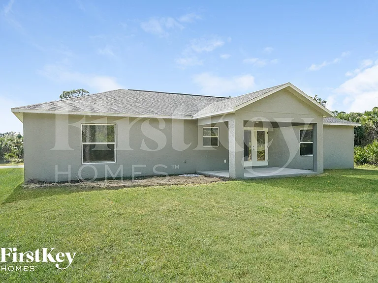 12246 Gulfstream Blvd — Photo 14