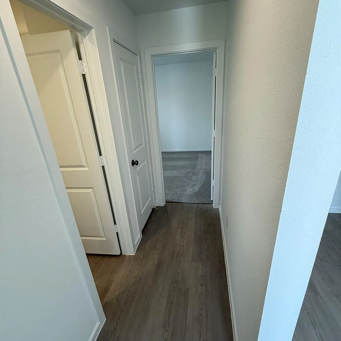 3 bed, 2.0 bath, 1464 sqft, $1,800 — Photo 4