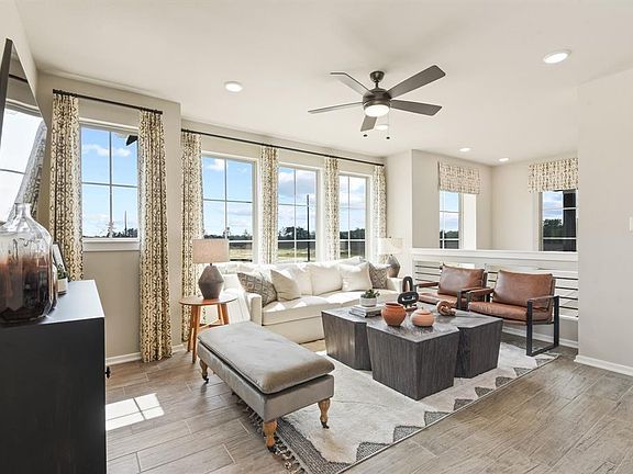 3rd image of 10034 Rosette Drive