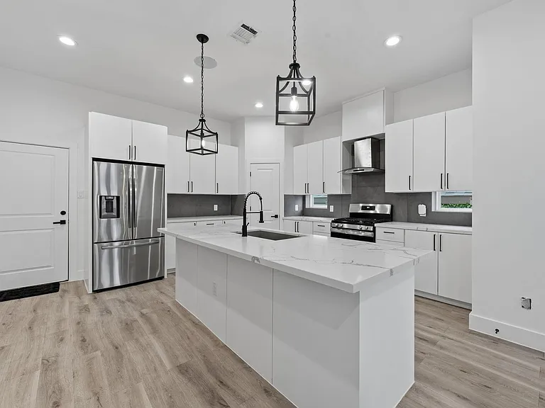 5303 Wylie St #A — Photo 21