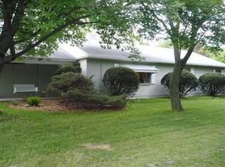 7677 Mad River Rd, Dayton, OH 45459