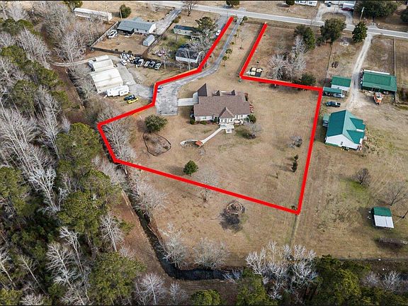 4th image of 5858 Bluewater Rd.