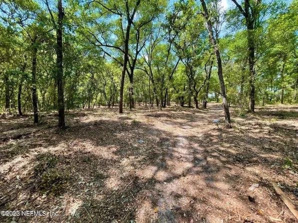 365 PLEASANT Street, Pomona Park, FL 32181