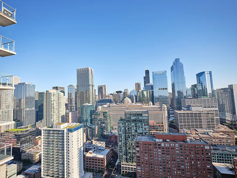 303 W Ohio St #3607 — Photo 32