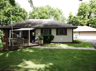 685 NW 67th Ave, Des Moines, IA 50313