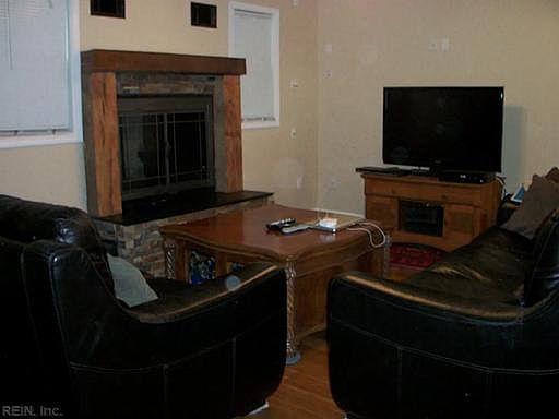 2nd image of 5440 Brookfield Dr