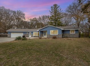 270 E Southmor Rd, Morris, IL 60450