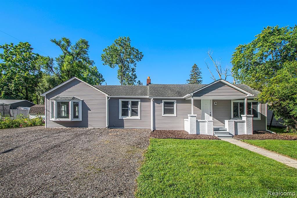 6212 Custer St, South Rockwood, MI 48179 Zillow