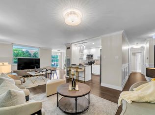 30 Harding Blvd W #314, Richmond Hill, ON L4C9M3