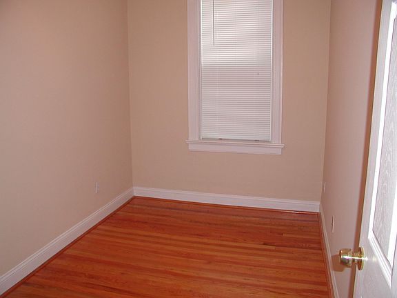 4th image of 6008-10 Washington Ave