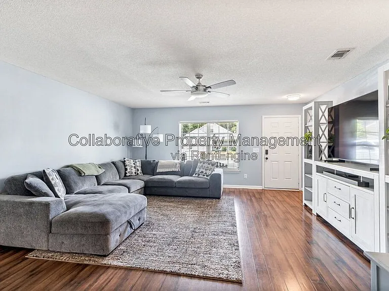 215 Tigers Paw Dr — Photo 6