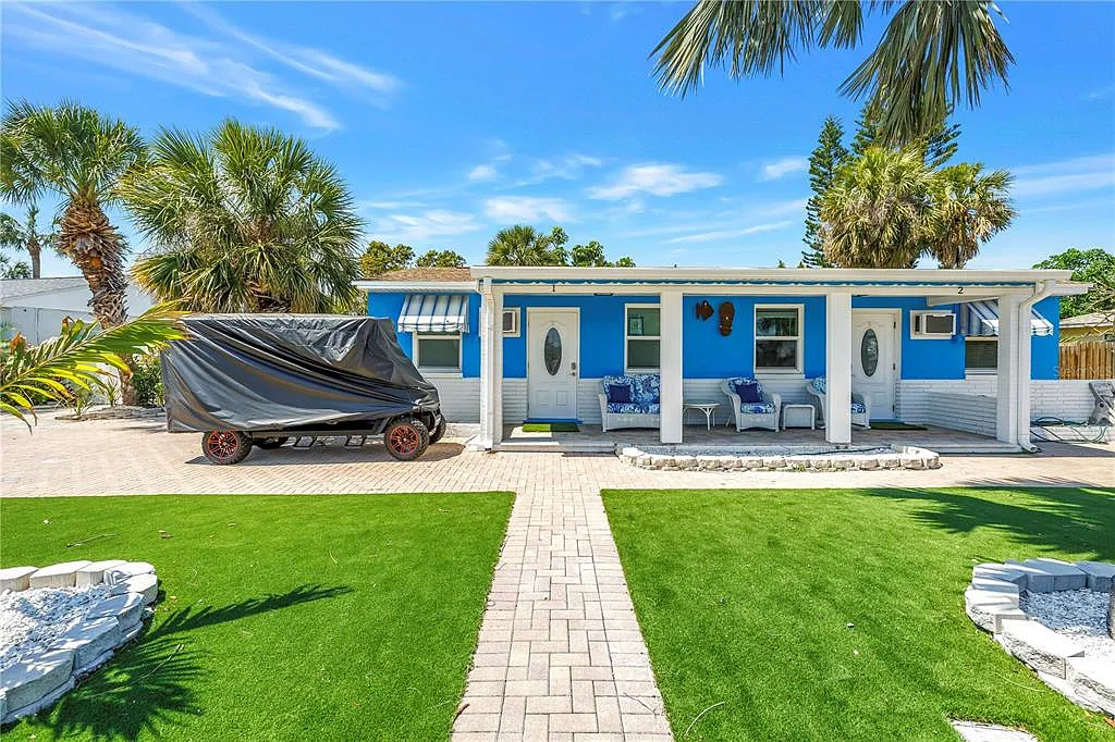 1 bed, 1.0 bath, 1176 sqft, $3,500 — Photo 3