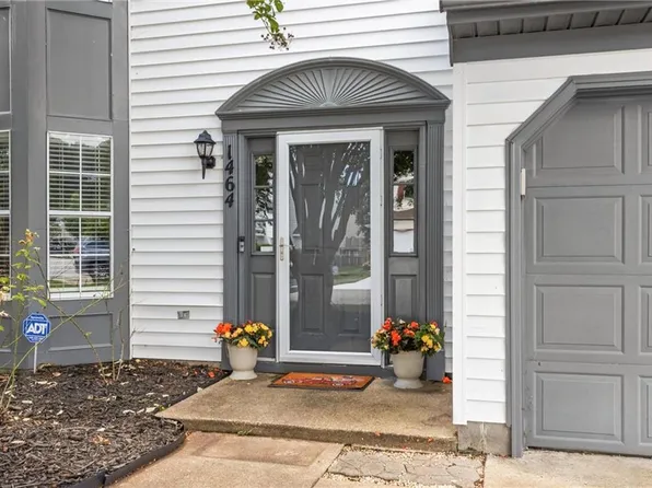 1464 Berkshire Dr, Newport News, VA 23602