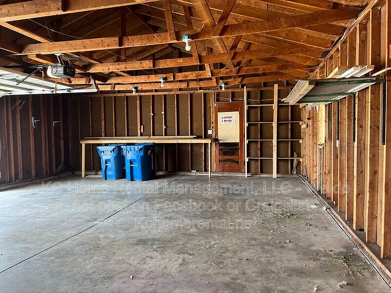 515 S Forest Ave — Photo 19
