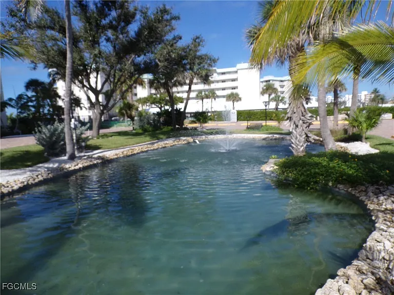7500 Estero Blvd #201 — Photo 4