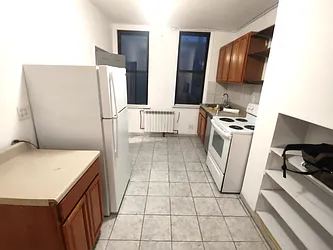 Rented by Grand Town Listings