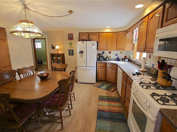 3rd image of 123 Madaline Ln