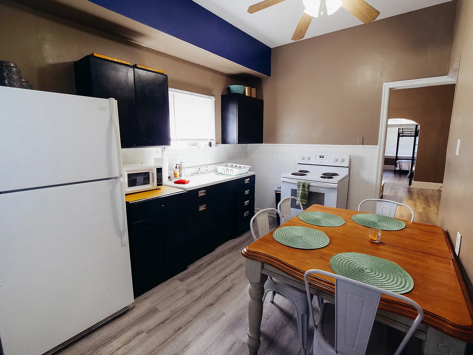 2012 Wayland Avenue - RR_2 — Photo 1
