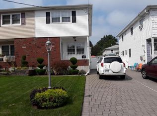 198 Eltingville Blvd, Staten Island, NY 10312