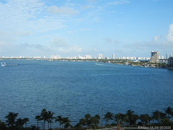 3rd image of 1800 N Bayshore Dr APT 1209