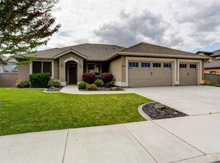 2002 S Edison St, Kennewick, WA 99338